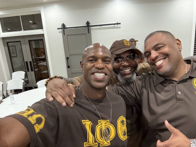 Photo 2 from Eta Omega Christmas Party 2024 – Eta Omega Alumni Chapter