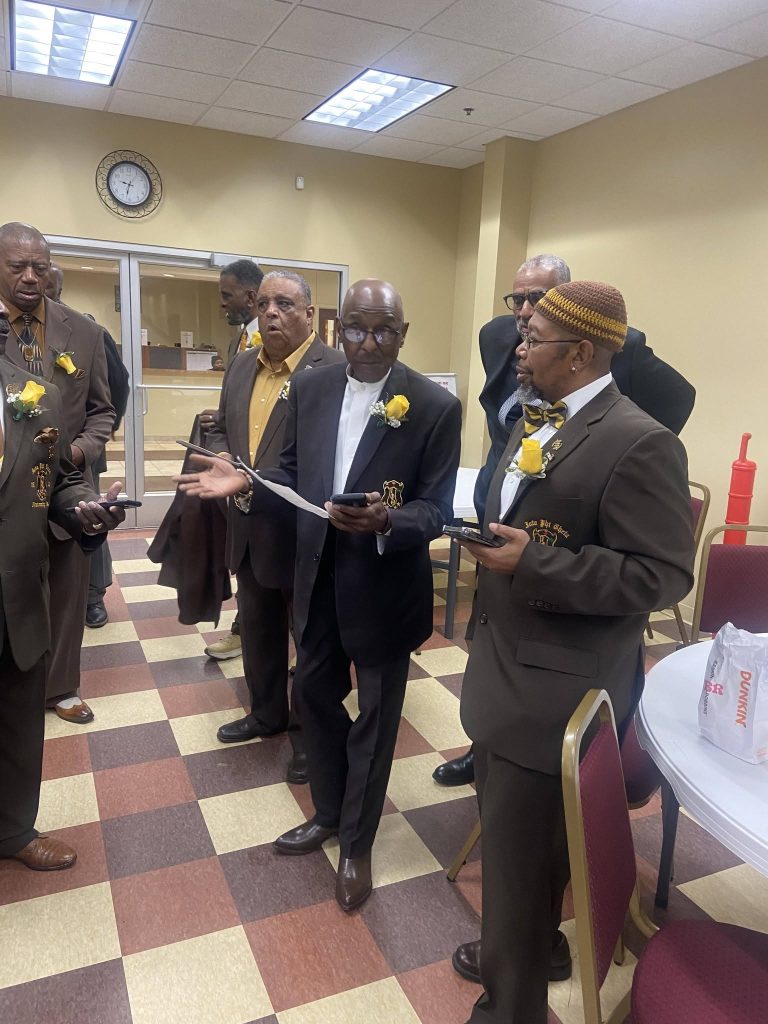 Photo 2 from Funeral of Bro. Darrlyn Glenn – Eta Omega Alumni Chapter