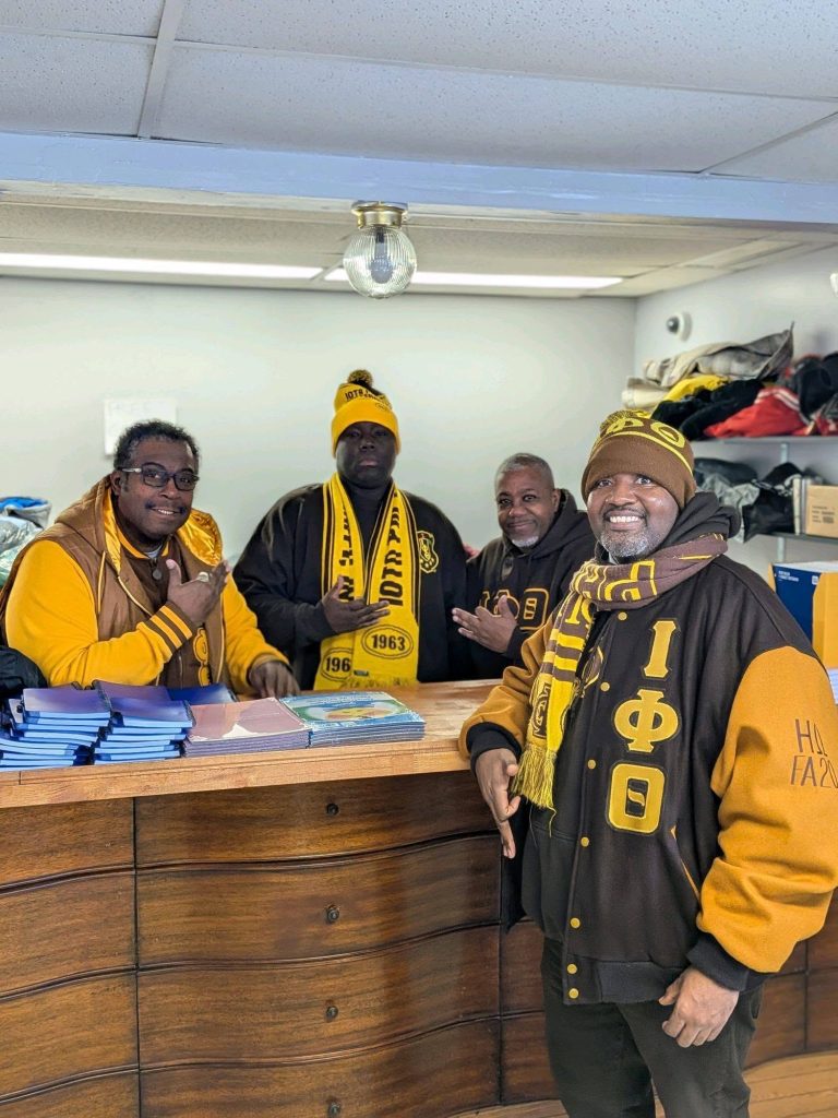 Photo 2 from Community Service in Honor of Dr. Martin Luther King, Lynwood IL – Eta Omega Alumni Chapter