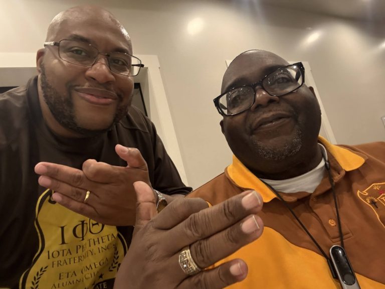 Photo 4 from Eta Omega Christmas Party 2024 – Eta Omega Alumni Chapter