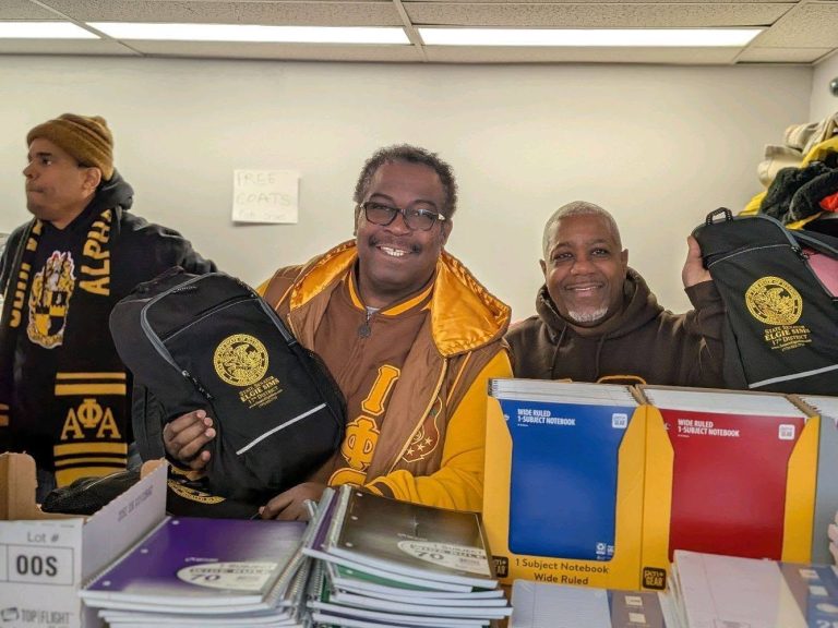 Photo 8 from Community Service in Honor of Dr. Martin Luther King, Lynwood IL – Eta Omega Alumni Chapter