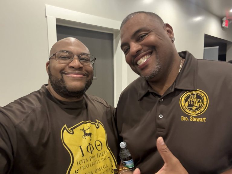 Photo 8 from Eta Omega Christmas Party 2024 – Eta Omega Alumni Chapter