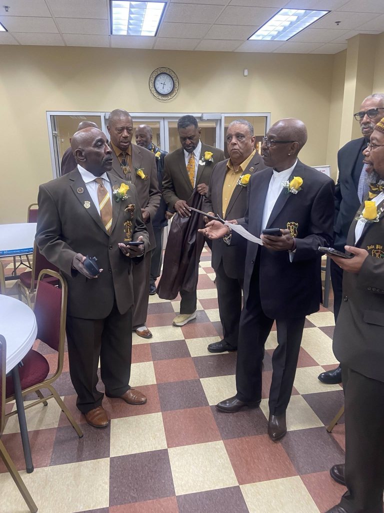 Photo 10 from Funeral of Bro. Darrlyn Glenn – Eta Omega Alumni Chapter