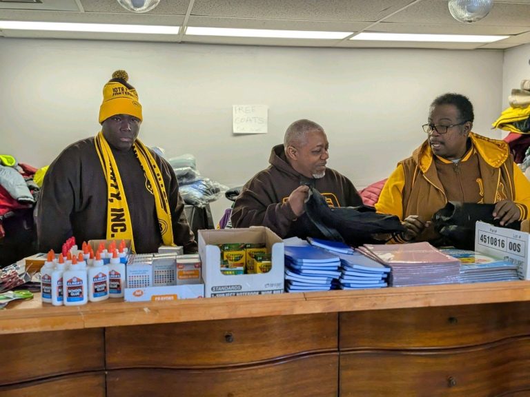Photo 10 from Community Service in Honor of Dr. Martin Luther King, Lynwood IL – Eta Omega Alumni Chapter