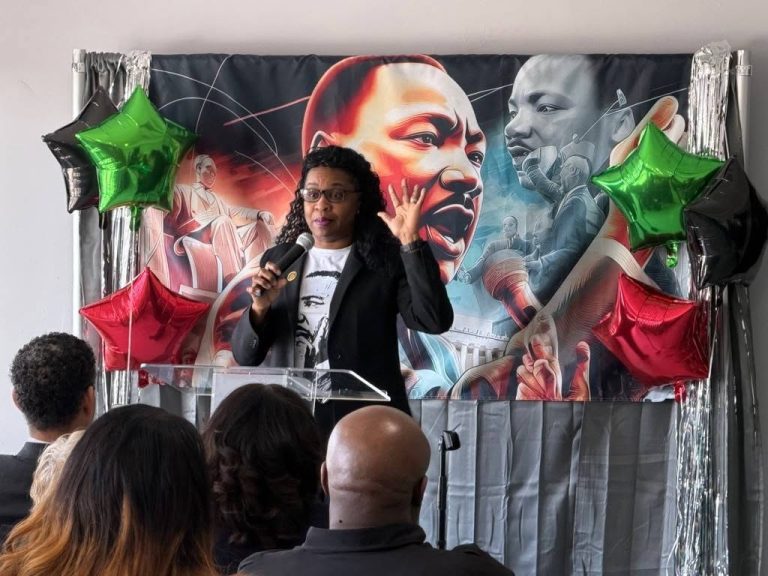 Photo 12 from Community Service in Honor of Dr. Martin Luther King, Lynwood IL – Eta Omega Alumni Chapter