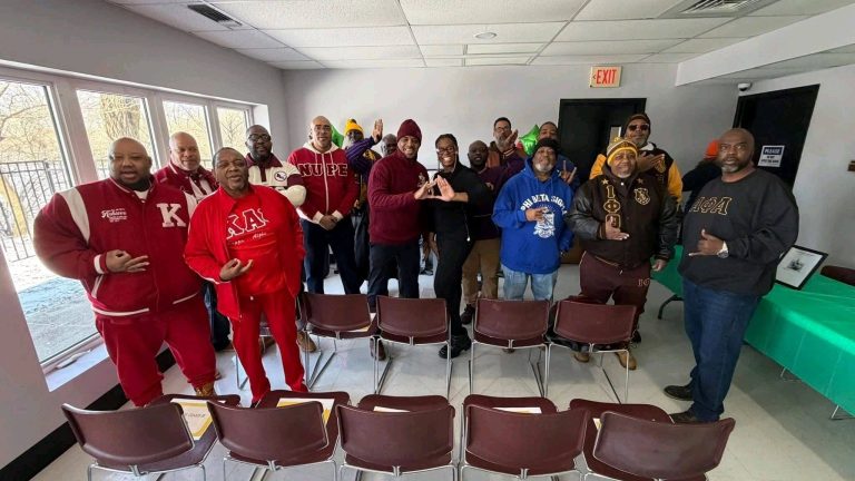 Photo 15 from Community Service in Honor of Dr. Martin Luther King, Lynwood IL – Eta Omega Alumni Chapter