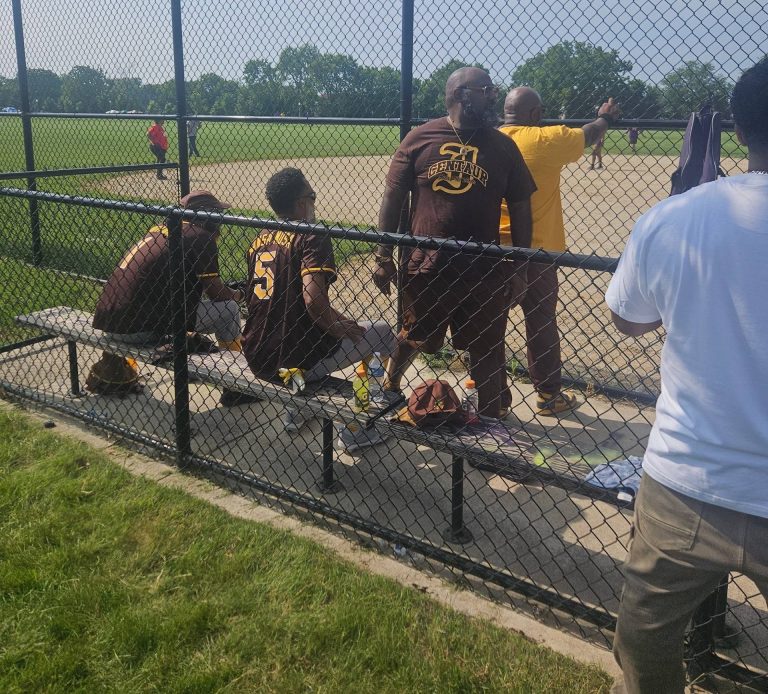 Photo 10 from Sigma Gamma Rho/ Iota Phi Theta v. Alpha Kappa Alpha/ Kappa Alpha Psi Baseball Game – Eta Omega Alumni Chapter