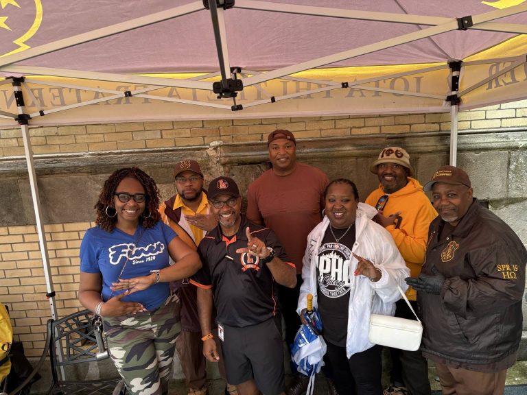 Photo 5 from Leo High School Community Service – Eta Omega Alumni Chapter