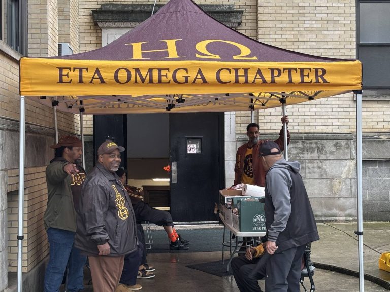 Photo 17 from Leo High School Community Service – Eta Omega Alumni Chapter