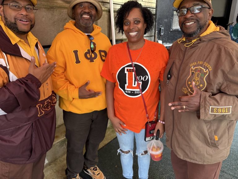 Photo 21 from Leo High School Community Service – Eta Omega Alumni Chapter